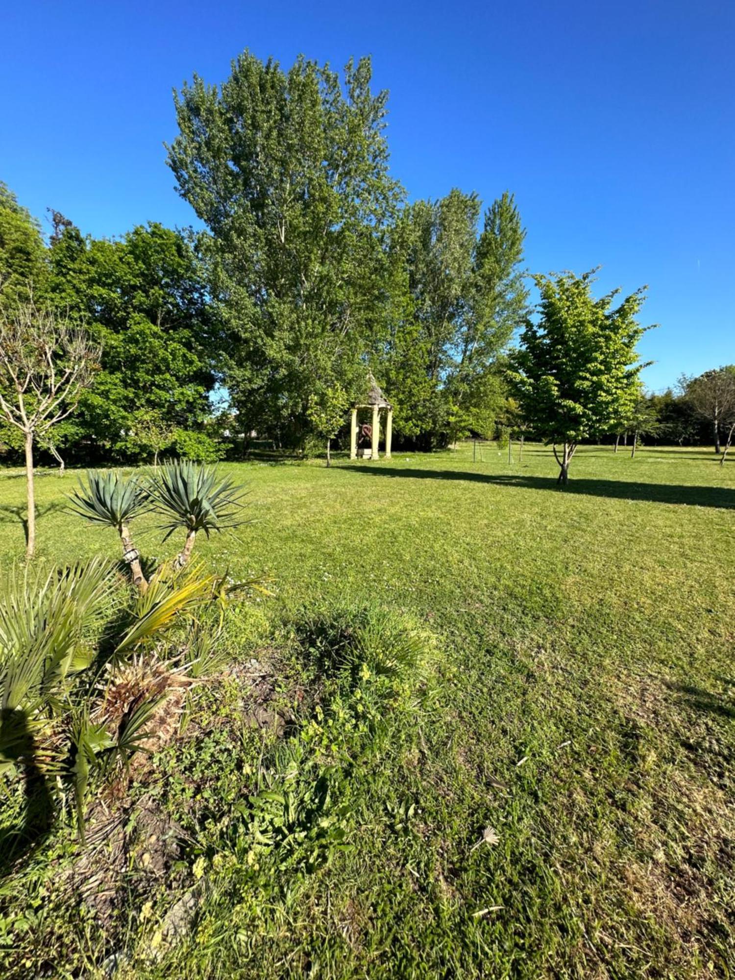 La Villa Bella Abzac  Exteriör bild